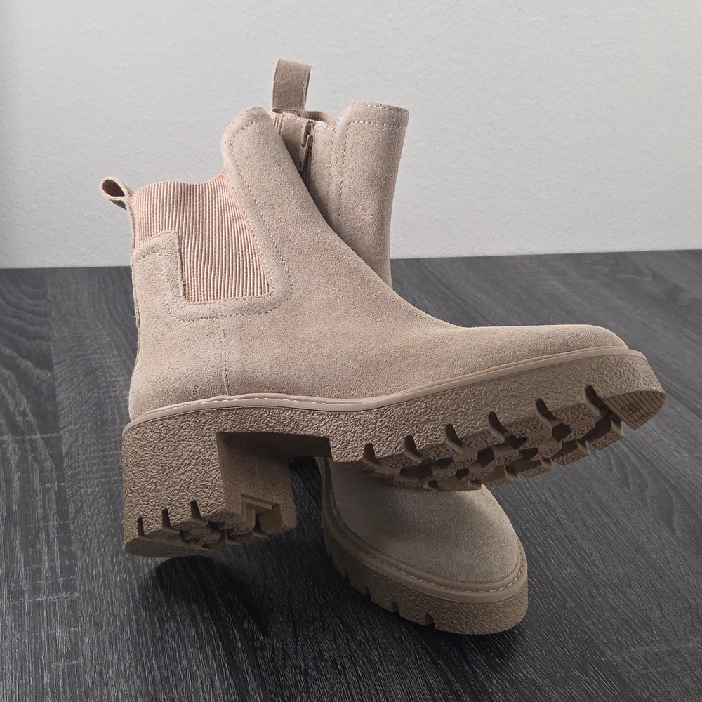 Chelsea & Violet Lug Sole Ankle Boots - Taupe Lottie 9M Leather Suede. Lug Sole - Picture 5 of 16